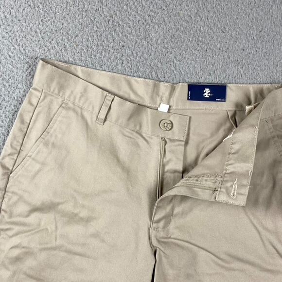 Izod Natural Stretch Husky Robusto Chino Shorts Women's Size 20 Beige New - Picture 2 of 11